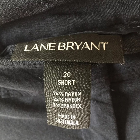 Lane Bryant Navy Stretch Bootleg Pants 20 Short - Picture 2 of 3